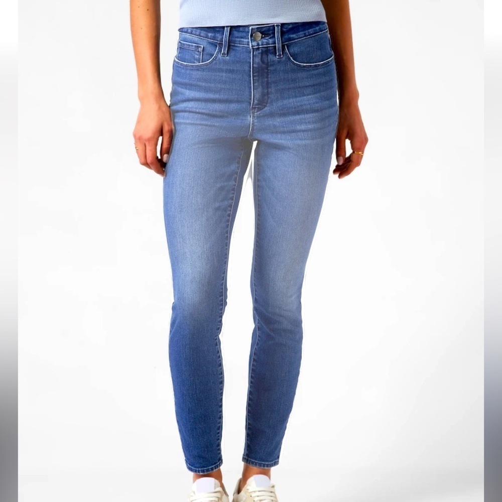 Athleta SCULPTEK ULTRA SKINNY JEAN PANT IN TRUE BLUE size 4Tall